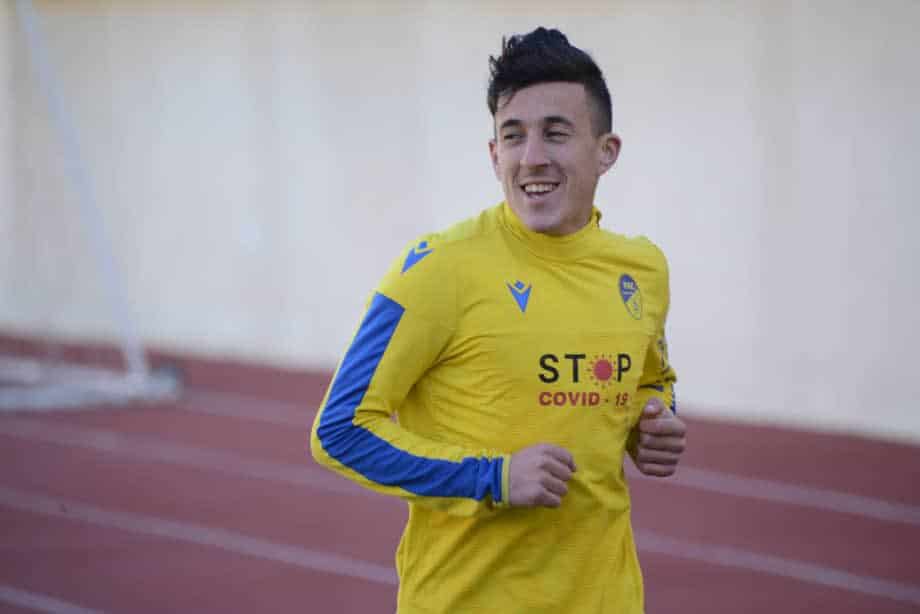 Algérie : un international enfin libéré par son club après de longs mois d'attente