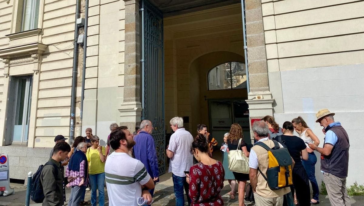 Titre de séjour refusé : sa demande rejetée par la préfecture pour un simple retard administratif