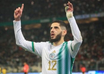 Transfert officiel : Yassine Benzia rejoint le club saoudien Al-Hazm