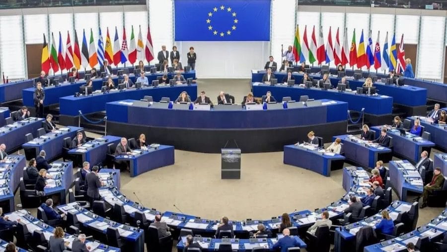 Pourquoi l’Union européenne prend ses distances avec le comité de soutien à Sansal ? Pourquoi l’Union européenne prend ses distances avec le comité de soutien à Sansal ?