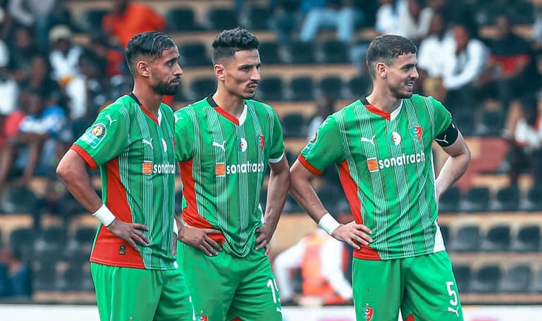 MC Alger en péril : le compte gelé du club plonge 3 000 athlètes dans l’incertitude !