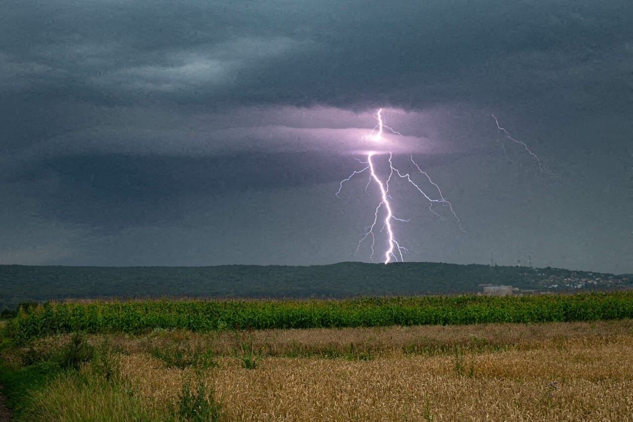 Météo du lundi 7 juillet : orages violents et épisode de canicule à prévoir aujourd’hui partout en France