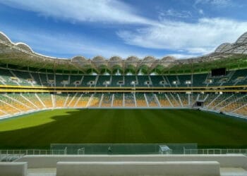 Le nouveau stade de Tizi Ouzou surprend l’US Monastir Le nouveau stade de Tizi Ouzou surprend l’US Monastir