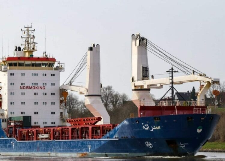 Navires algériens bloqués à l’étranger : l’Algérie lance une opération inédite pour récupérer ses navires !