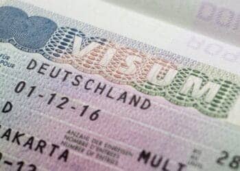 Visa Schengen : ce pays facilite aux Algériens la procédure en 2025 !