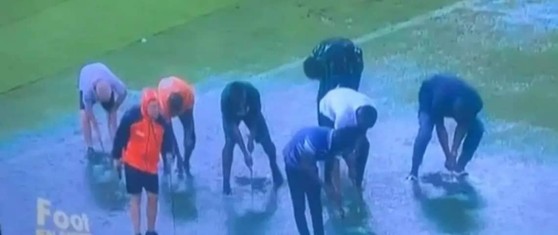 Le stade majeur de Côte d'Ivoire inondé à quatre mois de la CAN 2023 Le stade majeur de Côte d'Ivoire inondé