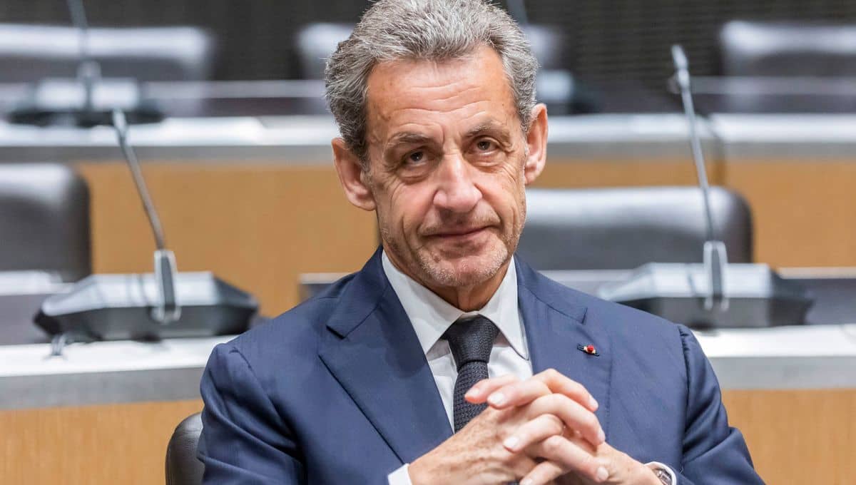 Nicolas Sarkozy condamné à trois ans de prison ferme pour corruption France : Nicolas Sarkozy, l'ex-président, condamné en appel à la prison ferme dans l'affaire "Bygmalion"