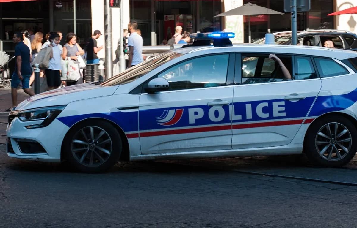 Situation alarmante en France :  Un adolescent algérien grièvement blessé par balles à Quimper