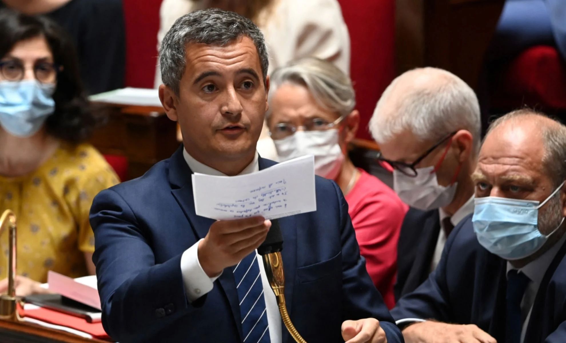 France -Loi sur l'immigration : des lycéens prennent d'assaut les rues de Paris et protestent France : Projets de loi sur l'immigration