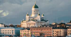 La Finlande offrira la résidence permanente à...