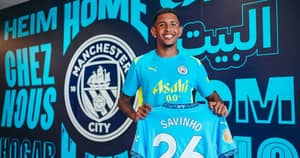 Savinho tombe d'admiration pour Riyad Mahrez : une inspiration vivante qui a façonné le jeu du prodige brésilien Savinho