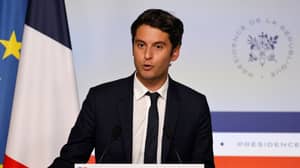 Gabriel Attal Nommé Premier Ministre en France : Un Choix Audacieux pour Redynamiser le Quinquennat Gabriel Attal, un Choix Audacieux