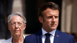 Emmanuel  Macron et Elisabeth  Borne  