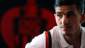 Enfin! Entre Youcef Atal et l'OGC Nice, un accord est trouvé En route pour la Turquie