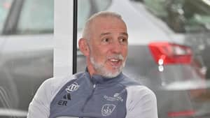 Eric Roy prend la défense de son joueur