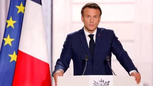 CAN : Macron Félicite la Côte d'Ivoire, une Pique envers l'Algérie ? Importance du Sport dans les Relations Internationales