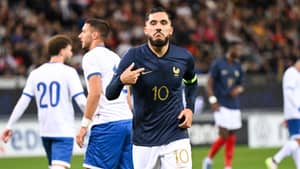 Rayan Cherki en France ou en Algérie? Le sort est scellé Rayan Cherki