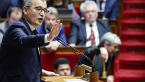 France : la loi sur l'immigration inflige un coup dur aux entrepreneurs individuels