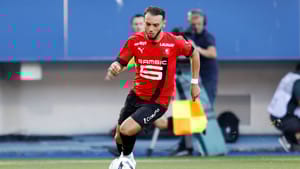 Amine Gouiri marque un retour spectaculaire en Coupe de France : Un doublé décisif pour le Stade Rennais