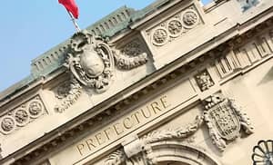 Titres de séjour en France : la préfecture du Rhône annule des milliers de rendez-vous Titres de séjour en France : la préfecture du Rhône annule des milliers de rendez-vous