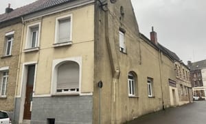 France, une tête de cochon découverte devant une mosquée