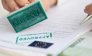 Europe/Travail sans permis d'exercer : vous risquez ceci...