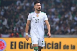 Ramy Bensebaini fait don de son maillot à...