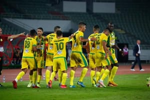 JS Kabylie : Au Sommet de la Gloire Mondiale