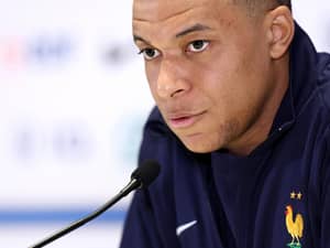 Kylian Mbappe copieusement sifflé par les marseillais