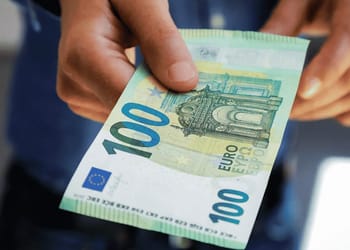 Découvrez la valeur de 100€ en dinar algérien