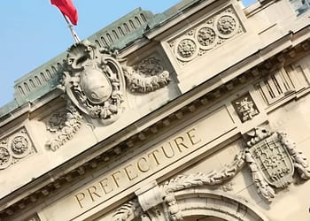 Titres de séjour en France : la préfecture du Rhône annule des milliers de rendez-vous