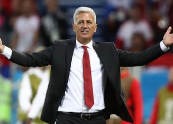 Il s'envole en Serbie pour convaincre Petković et faire basculer son avenir