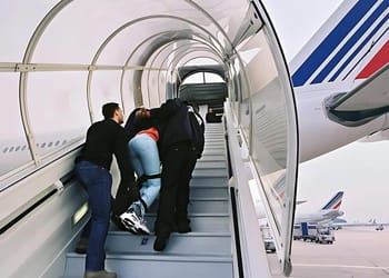 Expulsion controversée : un Iranien visé par la France