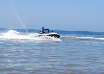 Drame familial au Maroc : un Franco-Algérien perd la vie à Agadir dans un tir accidentel de son fils