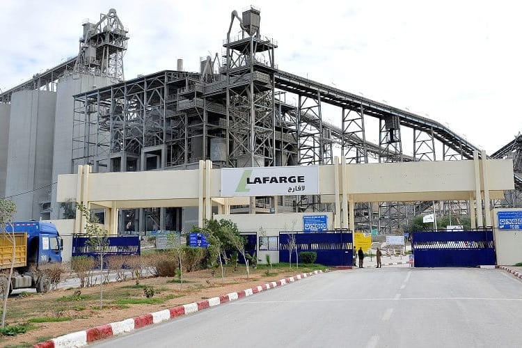 Pourquoi le ciment blanc algérien séduit les États-Unis