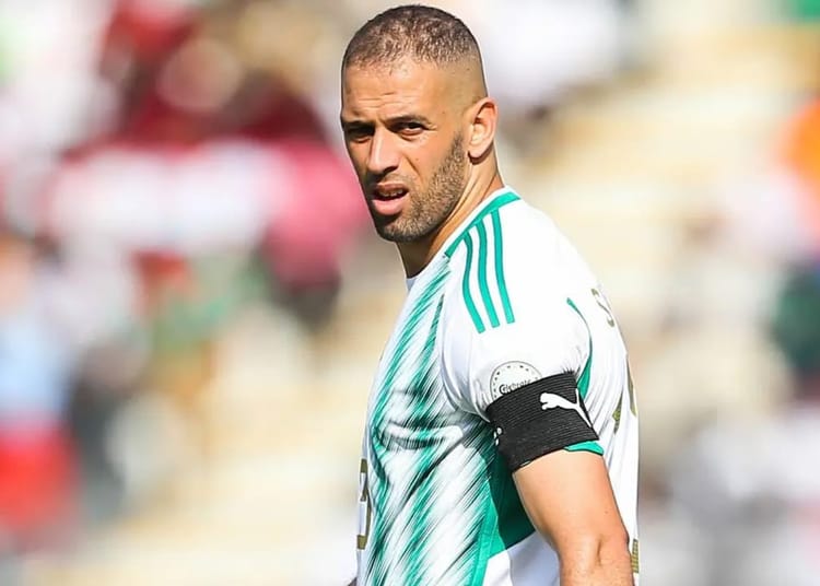 Islam Slimani brise le silence : des révélations sur son départ du CRB