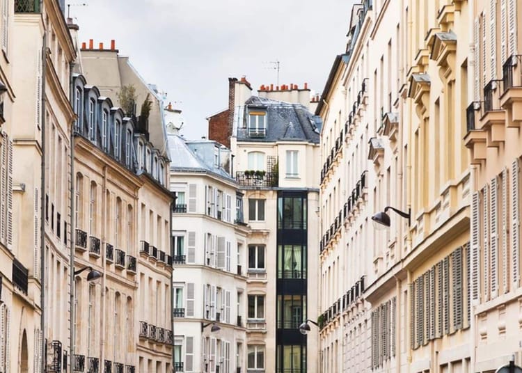 L'Algérie récupère 58 biens immobiliers à l'étranger pour renforcer son influence