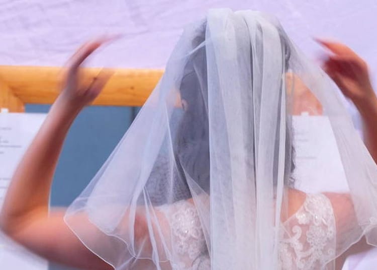 Mariages blancs : un réseau entre Français et Algériens démantelé en Île-de-France