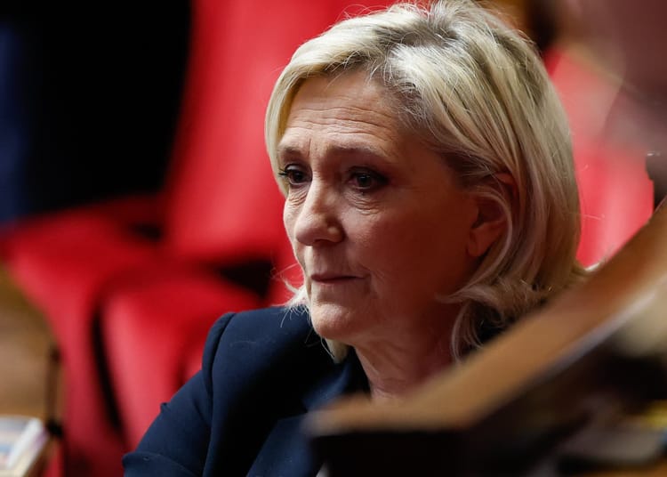 Marine Le Pen condamnée à 4 ans de prison
