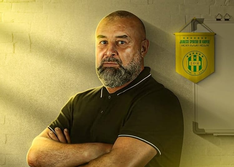 Coup de théâtre au JS Kabylie : Abdelhak Benchikha démissionne !