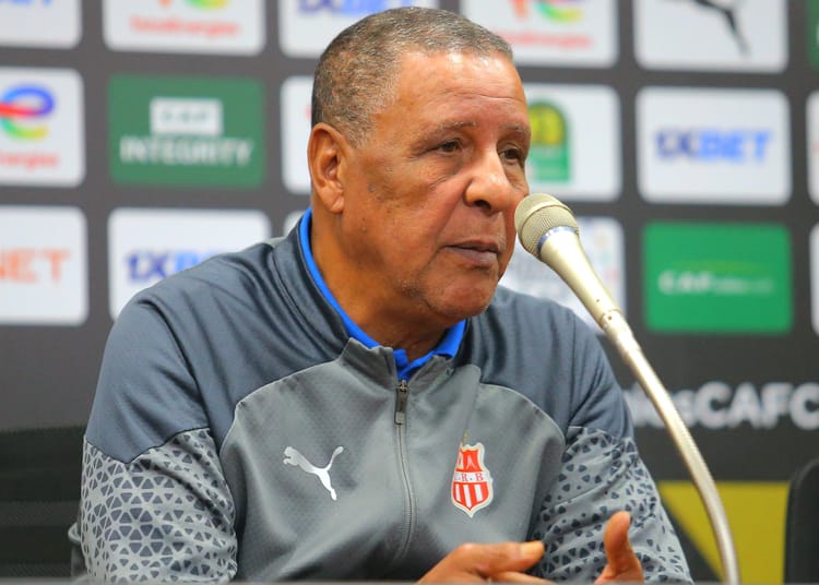 Abdelkader Amrani a jeté l'éponge ? Le CR Belouizdad face à l’incertitude