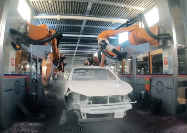 Fiat Algérie : Stellantis modernise son usine d’Oran avec des équipements robotisés