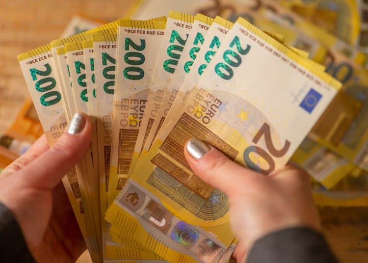 xr:d:DAF96FNe4UE:21,j:5538721625409506385,t:24022709