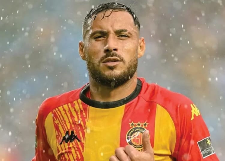 Youcef Belaïli fait taire les rumeurs et offre un nouveau trophée à l’Espérance de Tunis !