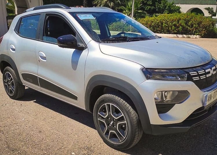 Top des ventes auto 2024 : découvrez la voiture la plus achetée en Algérie cette année