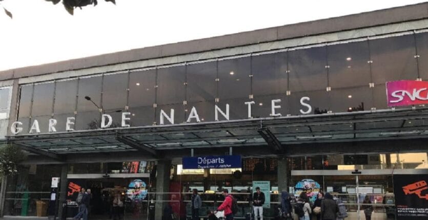 OQTF : 86 Identités, 2 Alertes à la Bombe - Le Mystère de l'Algérien Arrêté en France Nantes : Fausse Alerte à la Bombe et Intrigues Psychiatriques