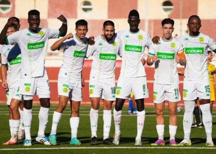 Mercato : 3 stars sur le point de rejoindre la JS Kabylie ce week-end JSK reçoit 650 000 € : découvrez d’où vient cette somme