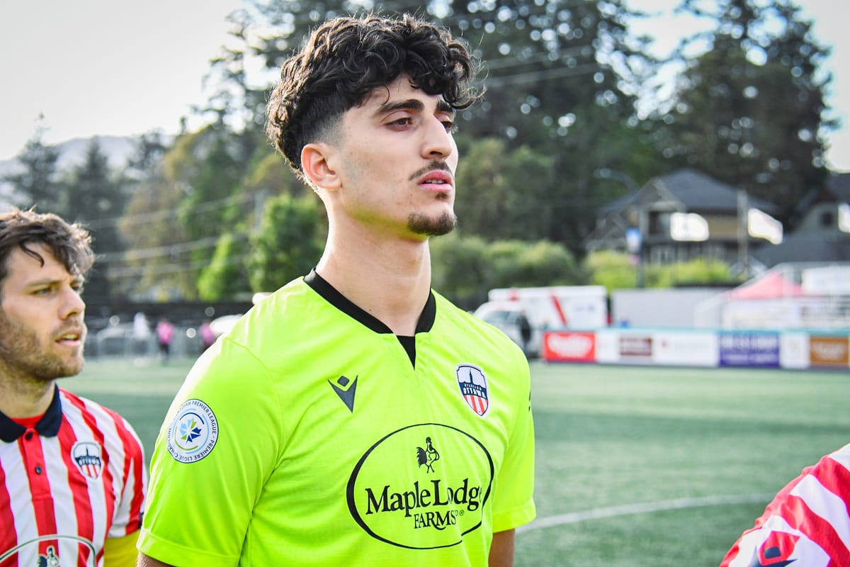 Retour surprise du gardien de l’Algérie au pays ?