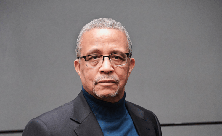 Pourquoi la France a besoin de l'Algérie selon Yasmina Khadra ?