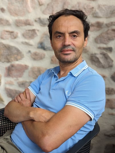 Salim Djellab veut devenir algérien : découvrez pourquoi